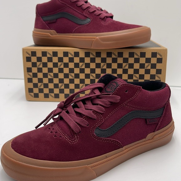 Vans WMNS Bmx Style 114
Port/Gum
VN0A4BXLK10
Sneakersrra - Picture 15 of 16